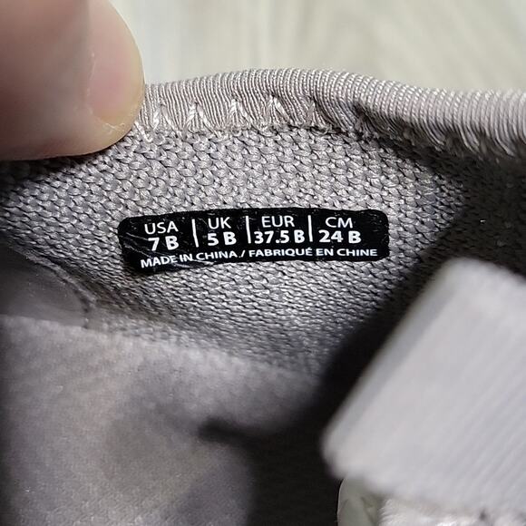 Spenco Chelsea Sneaker Wild Dove Tan Slip On Womens Size 7 NEW In BOX - Picture 13 of 16